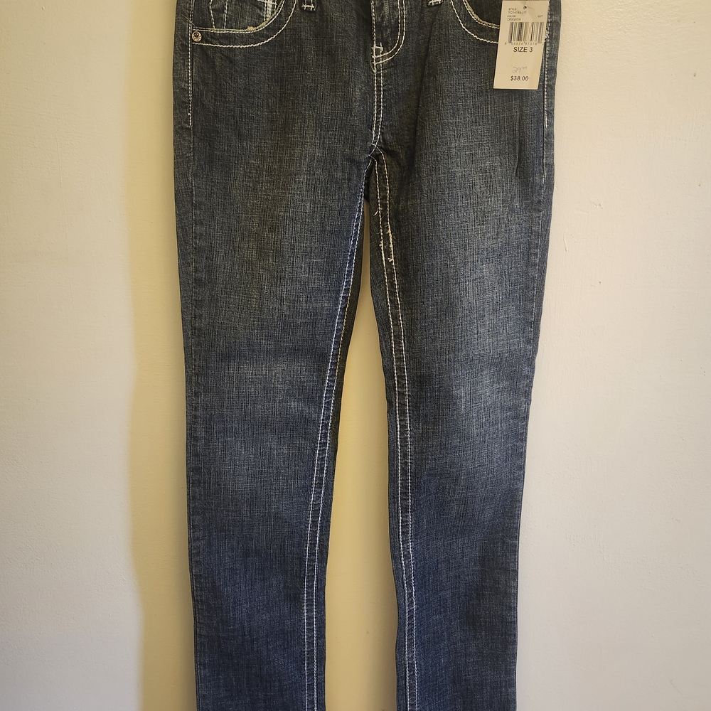 Blue Skinny Jeans with Stonewashed Finish